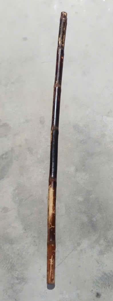 Cán xẻng hun