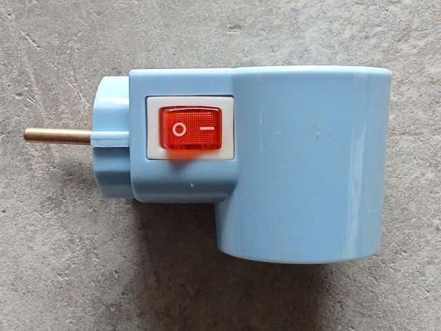 Phích Cắm Bóng Có Công Tắc ( Chiếc )