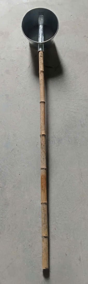 Gáo Tưới Cây ( Chiếc )